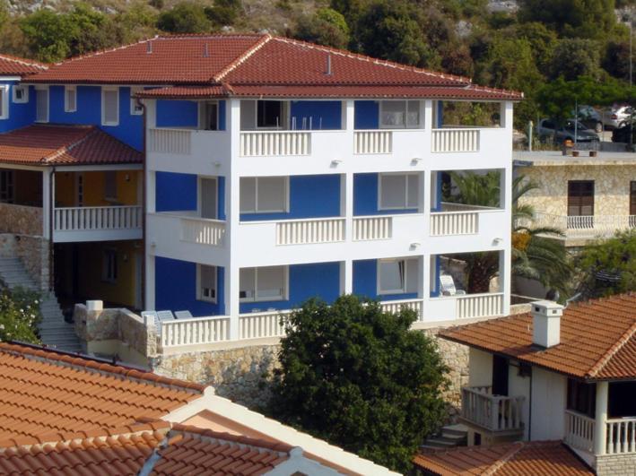 Blue Oasis Aparthotel Primosten Exterior photo